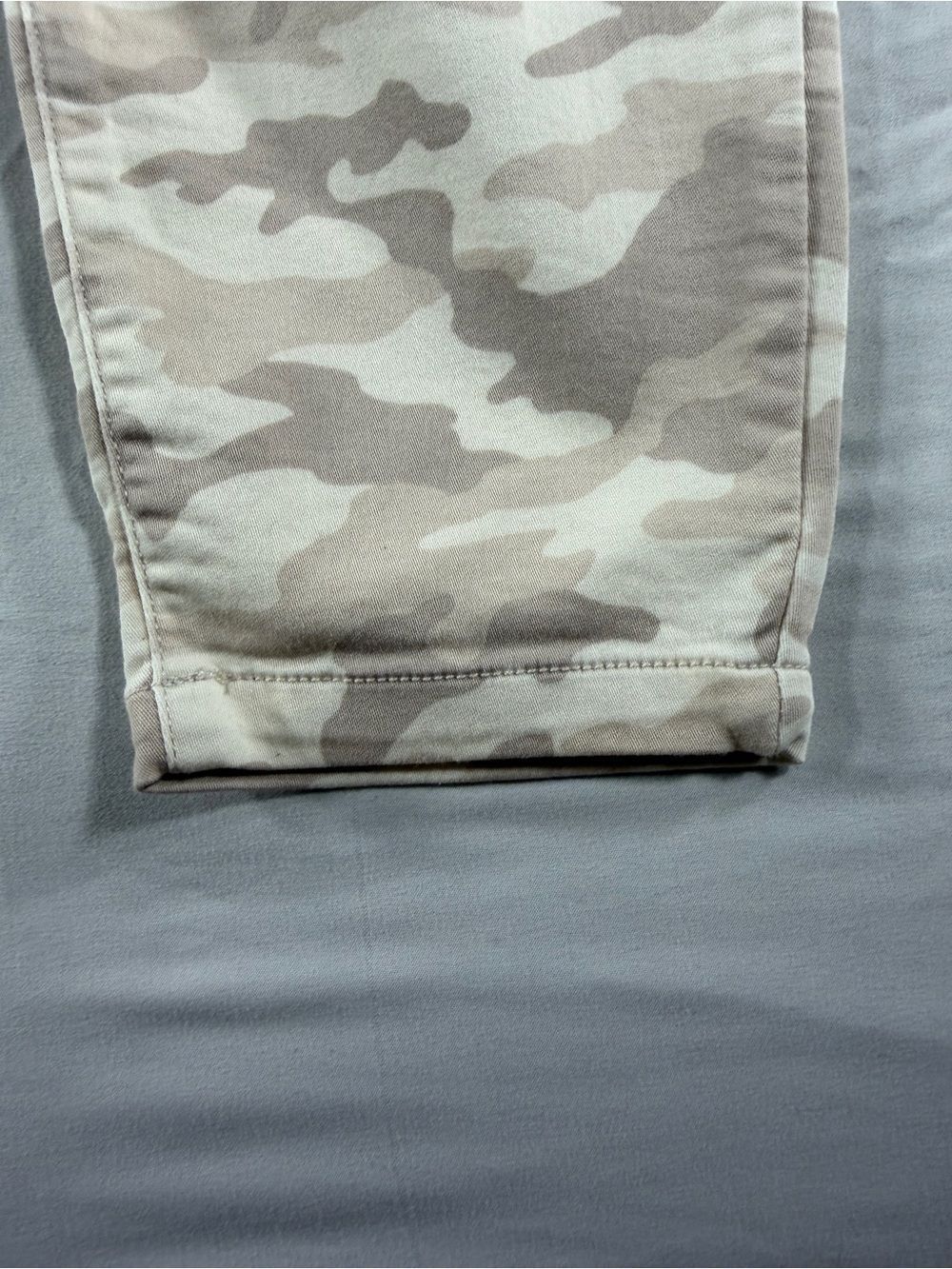 Knox Rose Mid Rise Ankle Pants Stretch Women’s Size 14 Natural Camo - Picture 3 of 7